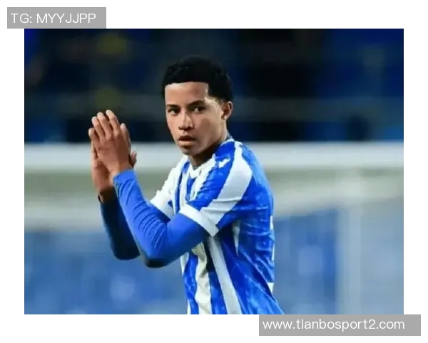 切尔西官方宣布与17岁门将伯纳尔签约职业合同并入选英格兰U18队