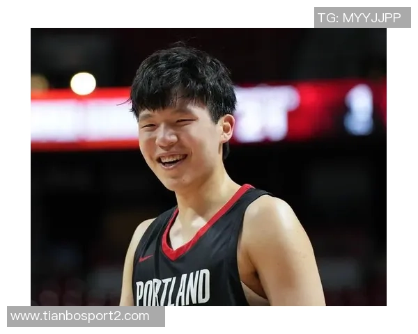 美媒称赞杨瀚森表现出色期待他在G联赛继续提升自我